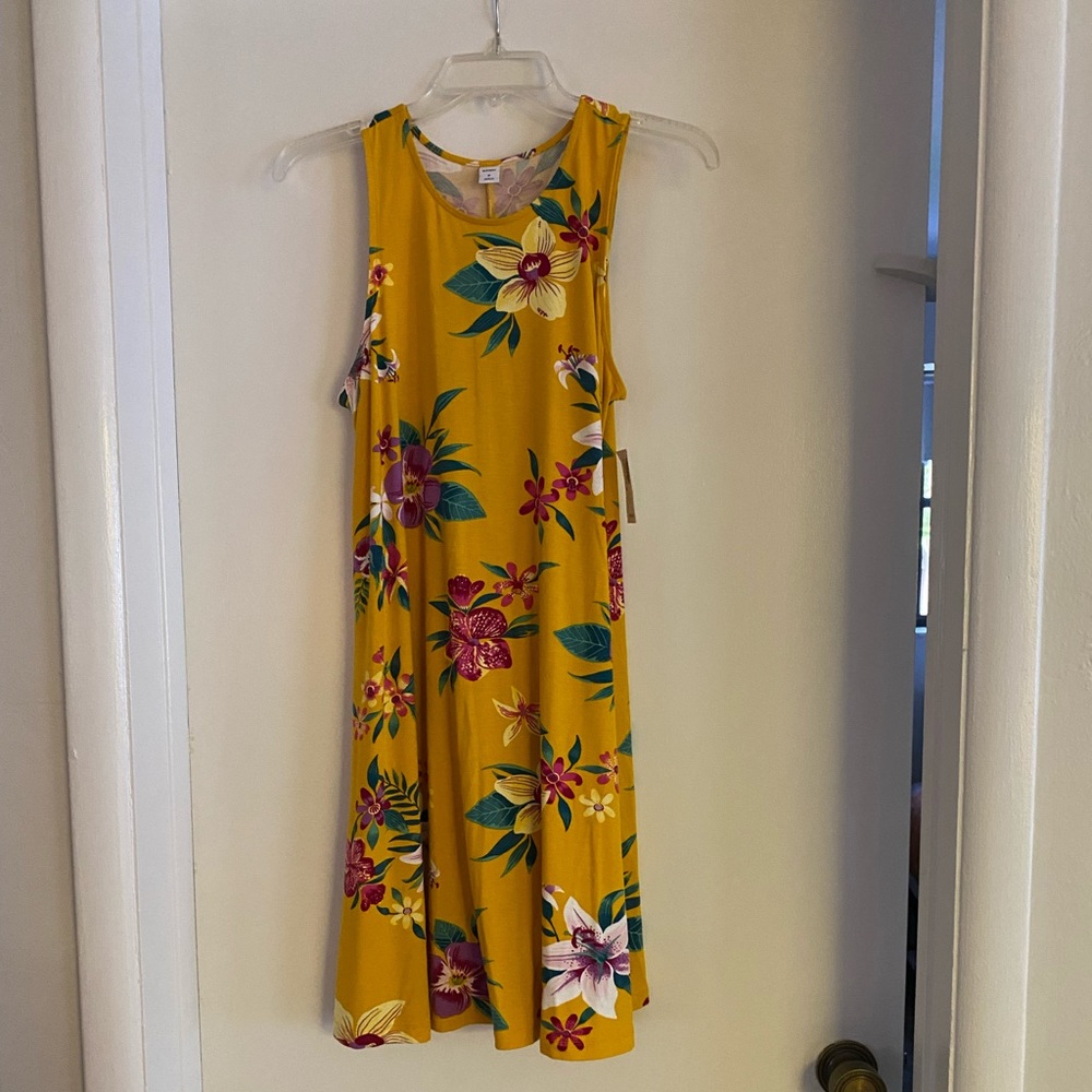 Old Navy Floral Dress Size M